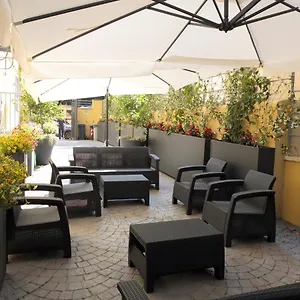 ** Hotel Astoria Golden Gate Włochy